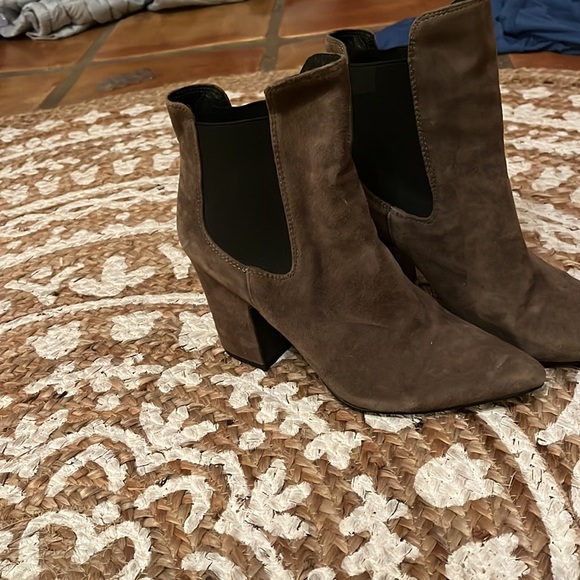 Brand new Chinese Laundry booties - Picture 3 of 5